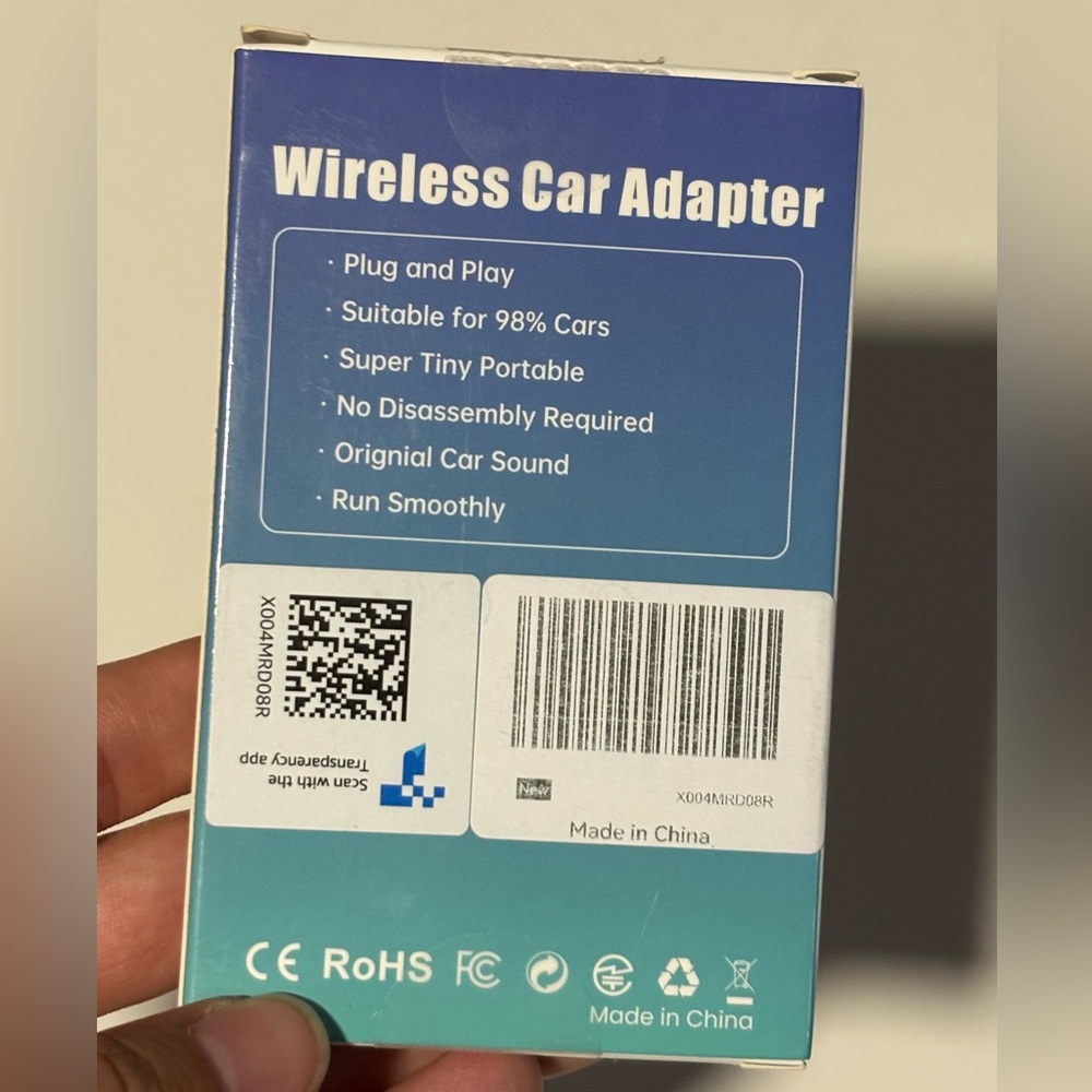 Wireless Car Adapter‎ compatible with iOS & Android - Picture 3 of 4